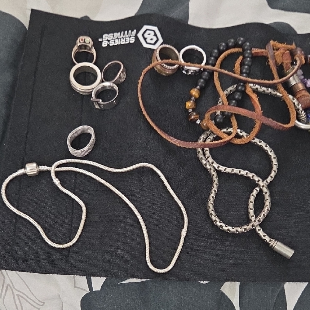 Stylish Silver and Brown Jewelry Set